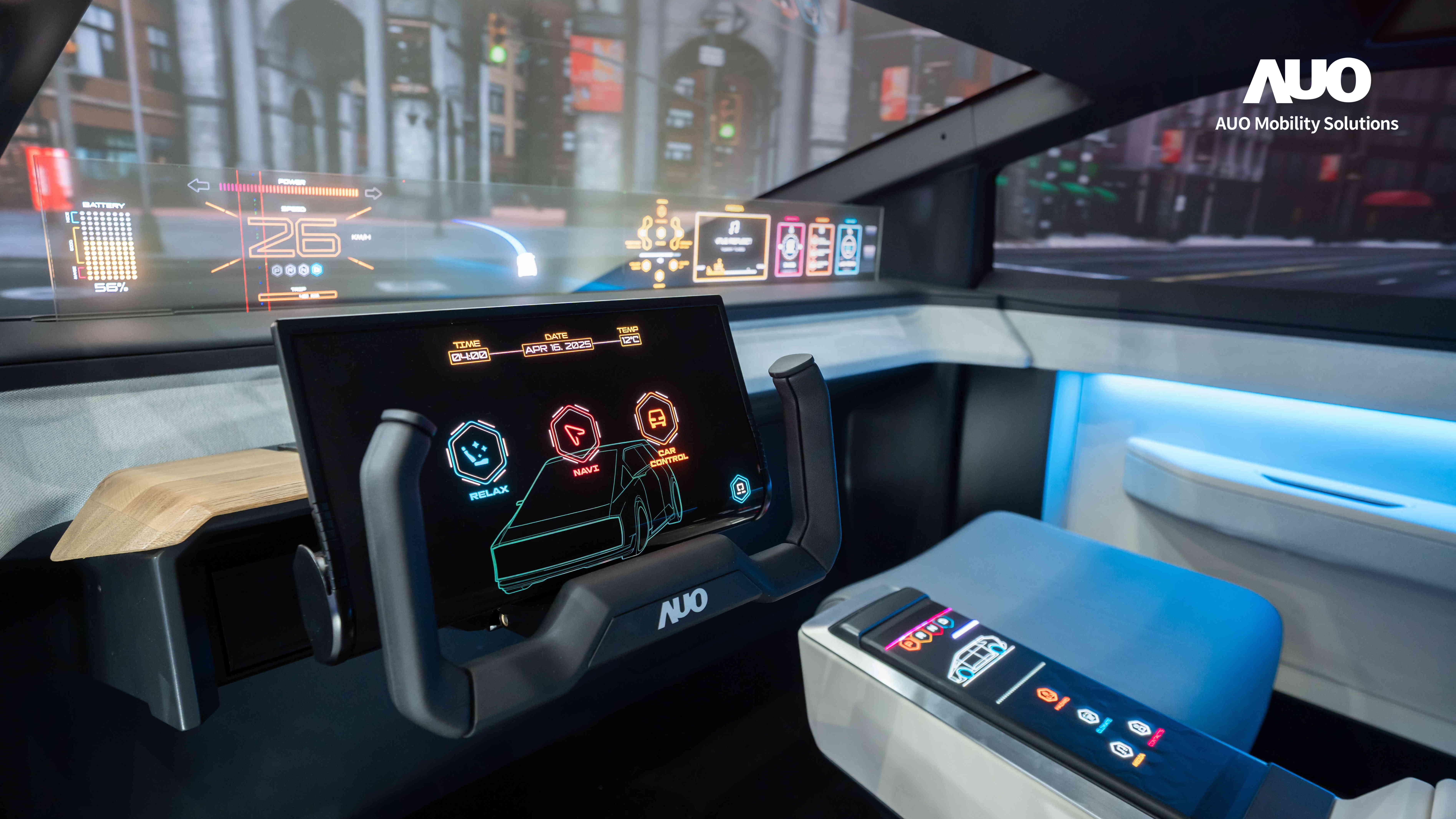 友達智慧移動致力於提供創新智慧車艙解決方案，透過顯示技術、運算平台與車聯網核心應用，打造沉浸、智慧且永續的座艙體驗與延伸智慧移動服務，滿足全球OEM客戶與使用者的多元需求